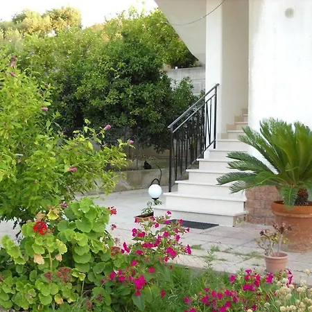 Apollonia 3* Roseto Capo Spulico